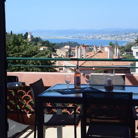 Agreable 3 Pieces Climatise Avec Vue Mer Et Parking Villefranche-sur-Mer Luaran gambar
